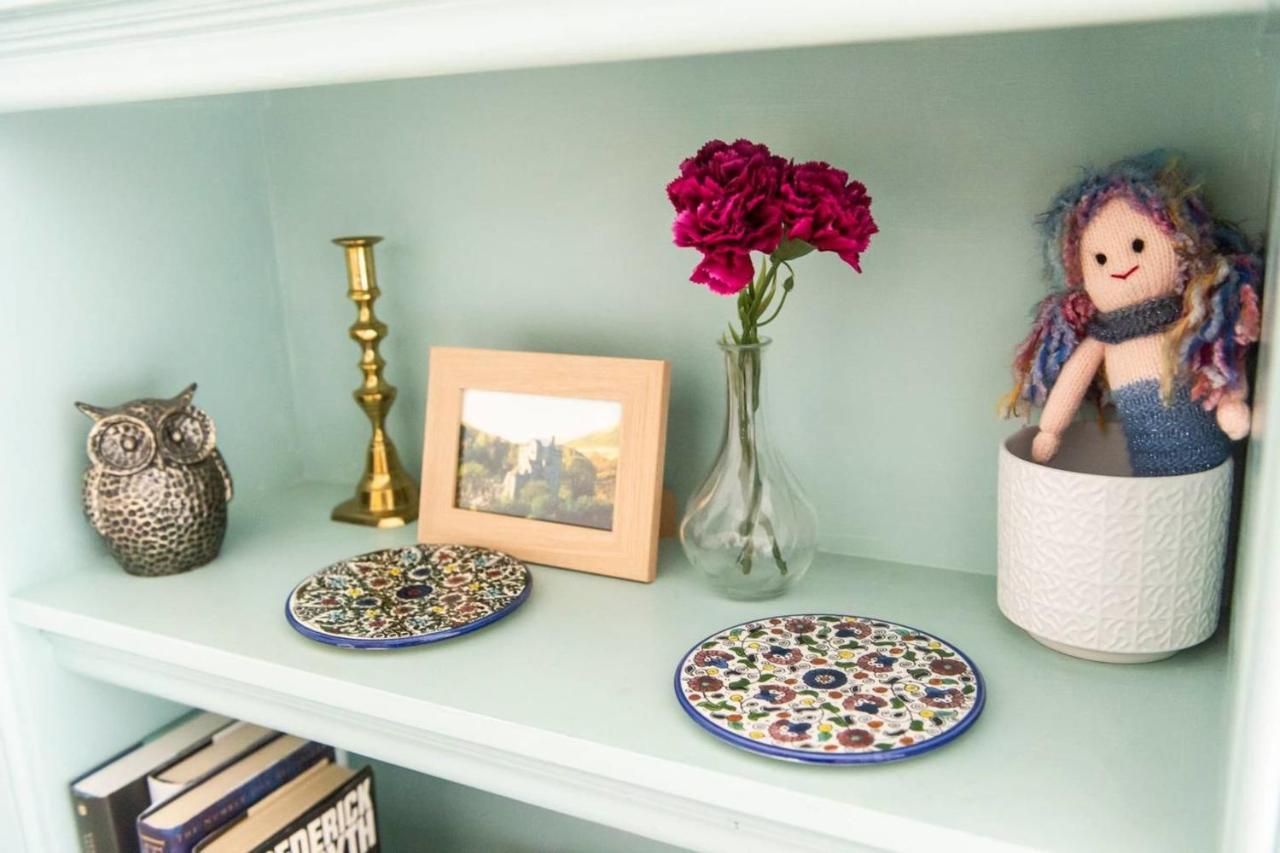 Guestready - Cosy Home 5 Minutes From Waverley! エディンバラ エクステリア 写真